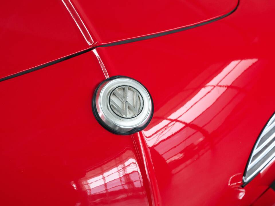 Image 26/50 of Volkswagen Karmann Ghia 1500 (1971)