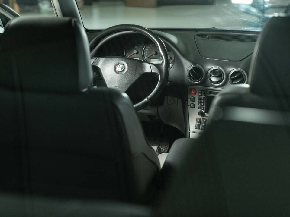 Bild 26/47 von Alfa Romeo 166 3.0 V6 24V (1999)