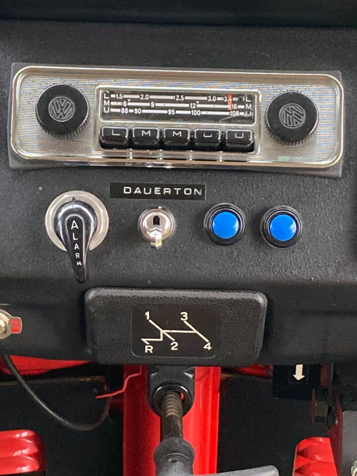 Details: Original Radio, Schalter Signalanlage