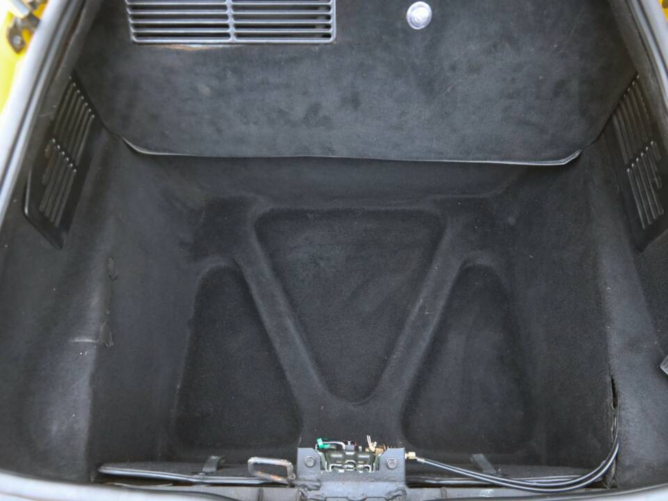 Immagine 42/50 di Lamborghini Murciélago (2002)