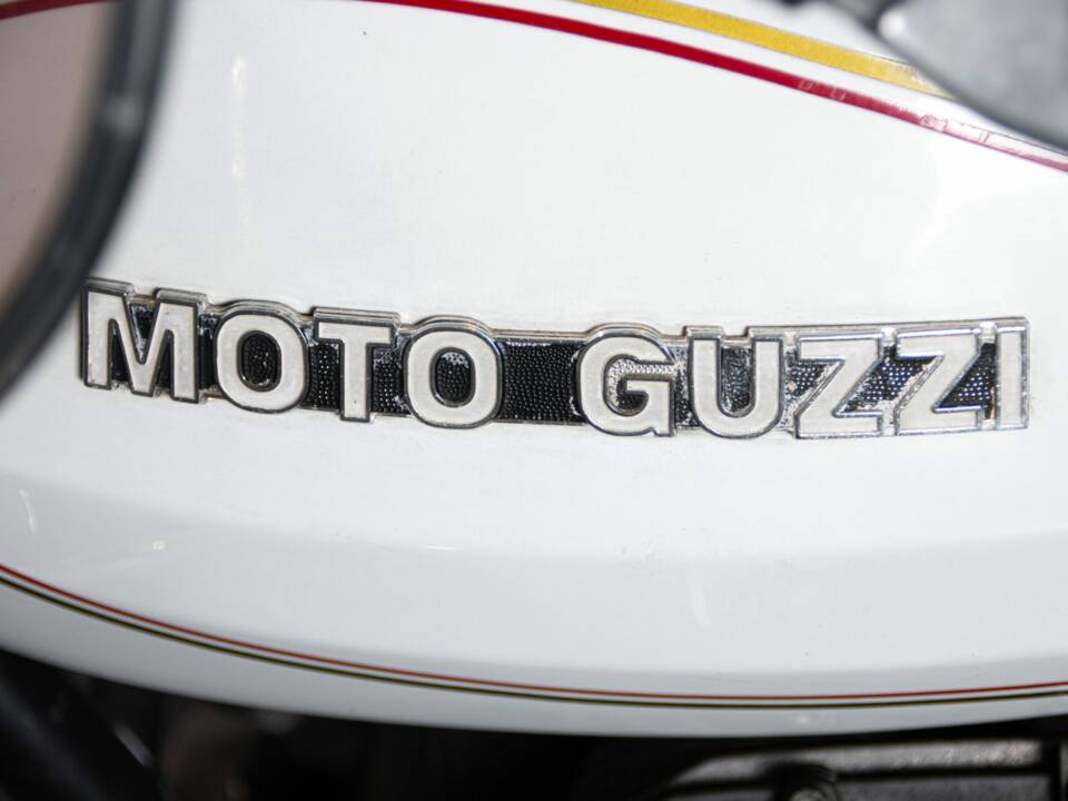 Bild 31/44 von Moto Guzzi California II (1983)