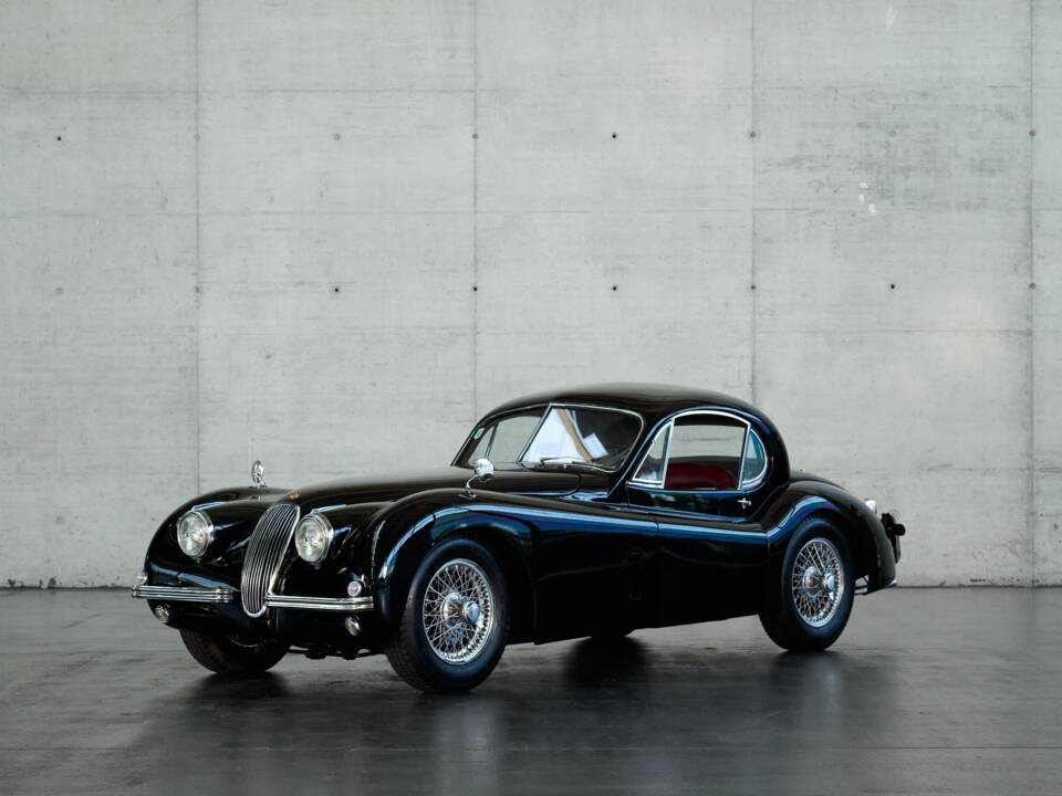 Image 1/48 of Jaguar XK 120 FHC (1954)