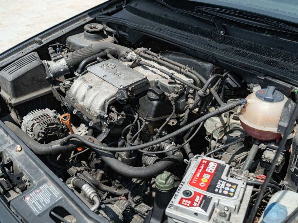 Immagine 40/45 di Volkswagen Golf IV 1.6 (1997)