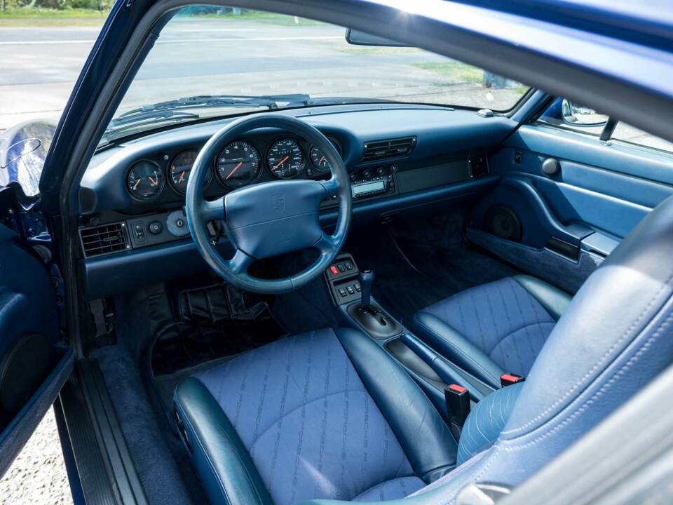 Afbeelding 24/44 van Porsche 911 Carrera (1994)
