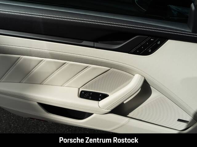 Image 19/35 de Porsche 911 Carrera GTS (2026)