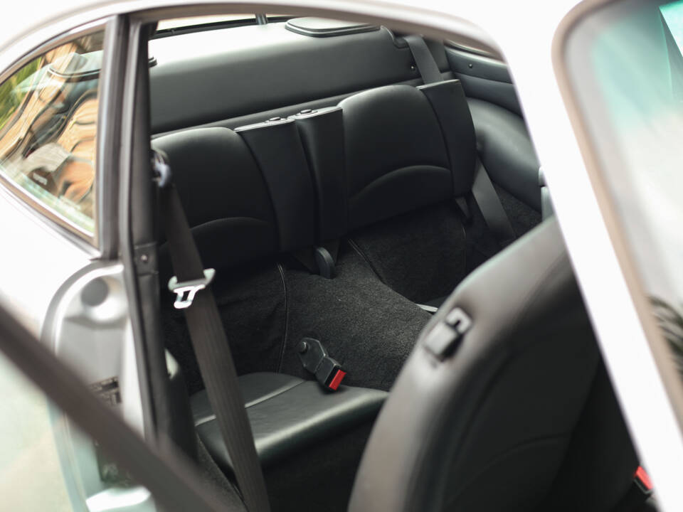 Image 64/90 de Porsche 911 Carrera 4S (1996)