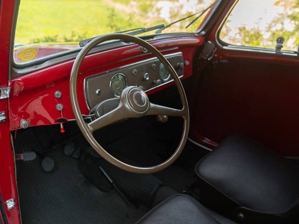 Bild 33/43 von FIAT 500 C Furgonato (1950)