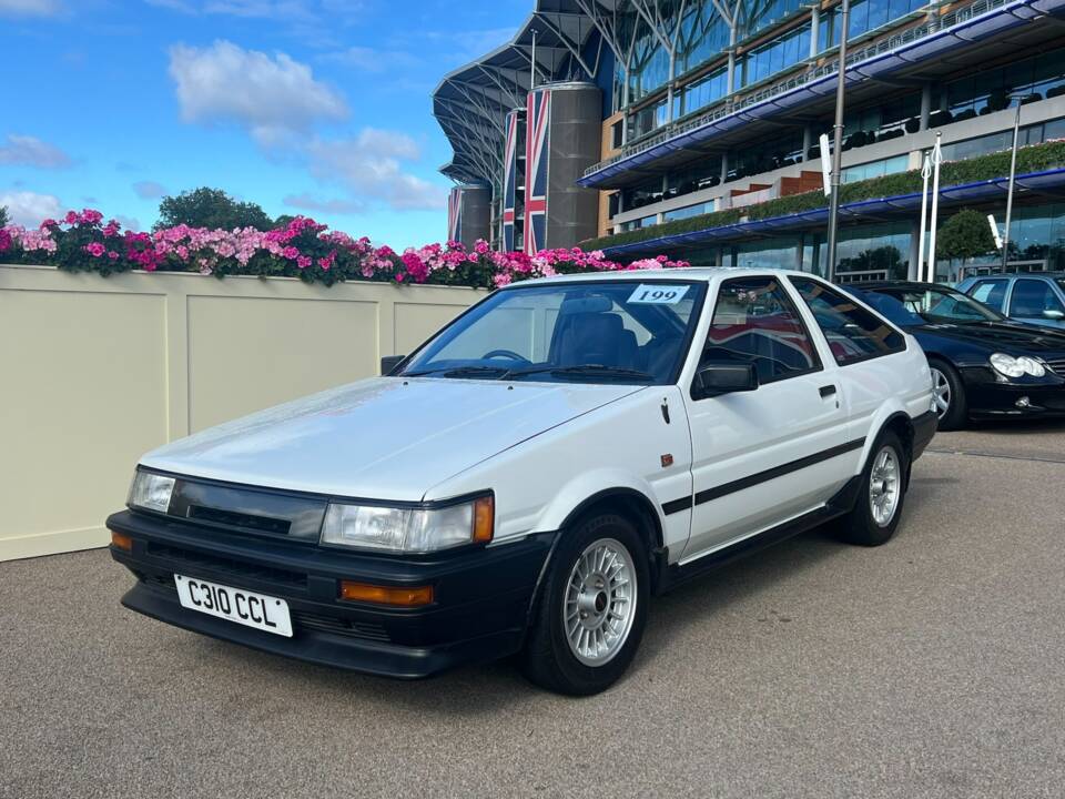 Obraz 1/32 pojazdu Toyota Corolla GT (1986)