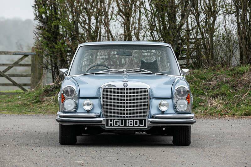 Image 9/32 of Mercedes-Benz 300 SEL 6.3 (1971)