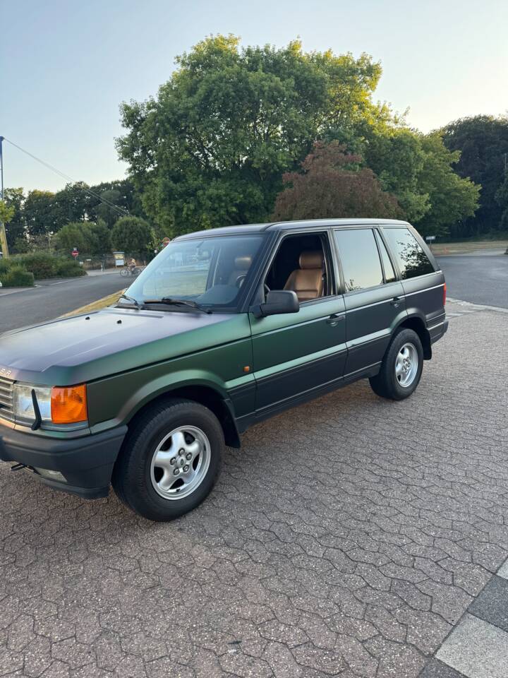 Bild 2/28 von Land Rover Range Rover 4.6 HSE (1998)