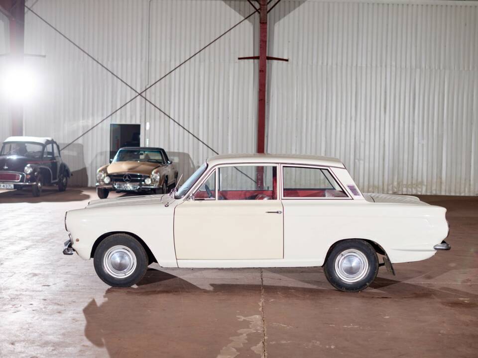 Bild 9/23 von Ford Cortina 1200 Deluxe (1965)