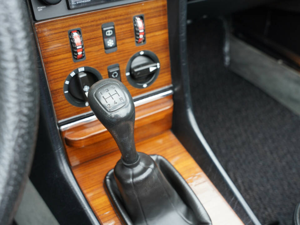 Image 40/50 of Mercedes-Benz 280 SL (1982)