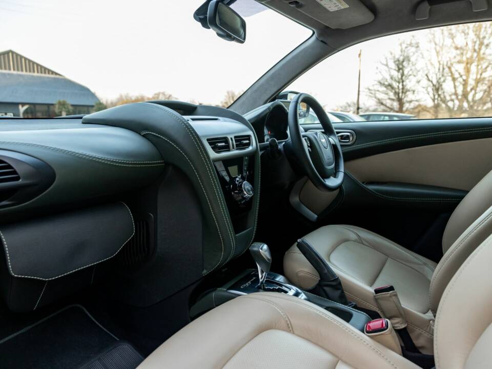 Image 27/50 of Aston Martin Cygnet (2013)