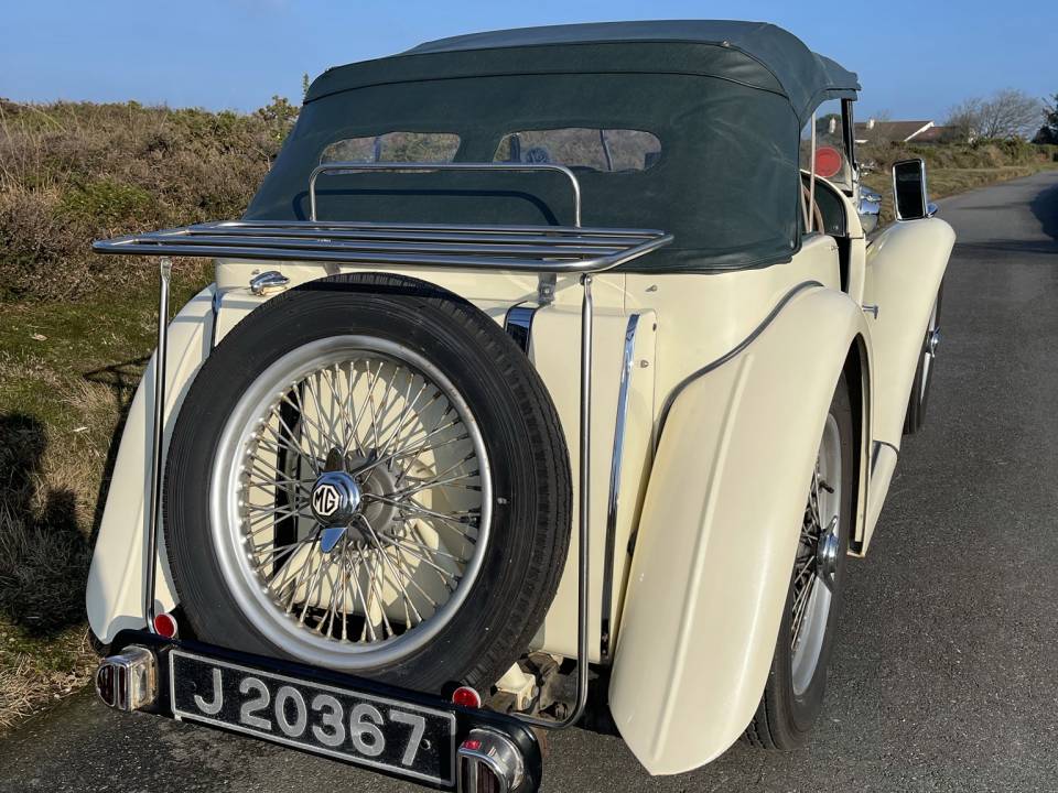 Image 5/10 of MG TC (1949)