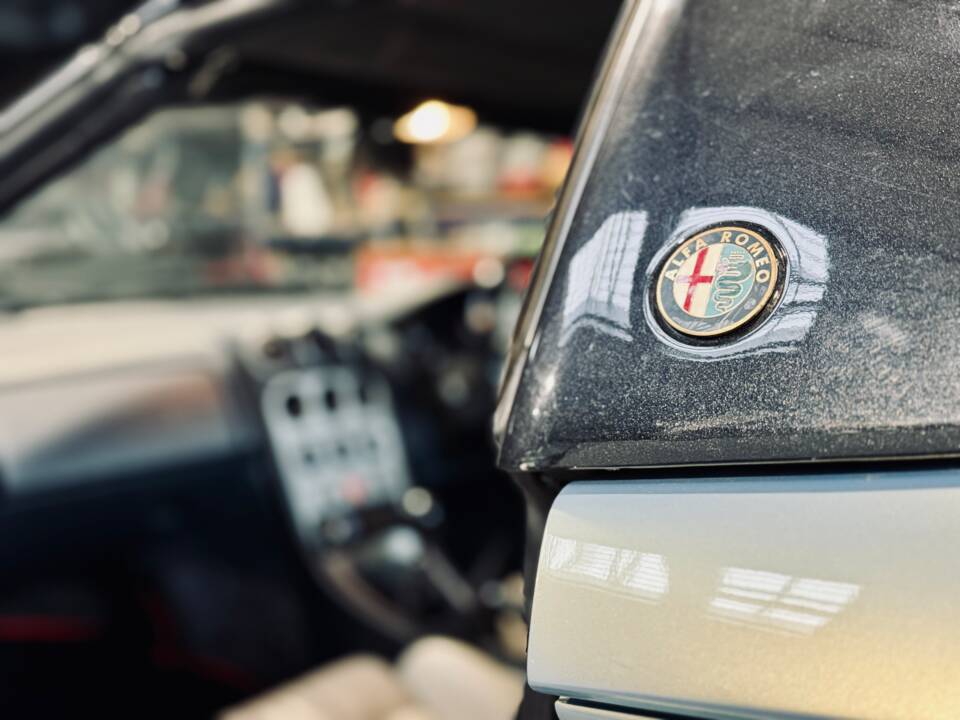 Bild 8/19 von Alfa Romeo Spider 3.2 V6 24V (2004)