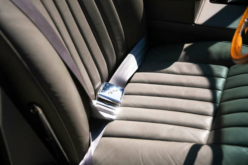 Immagine 15/45 di Jaguar E-Type 4.2 (1966)