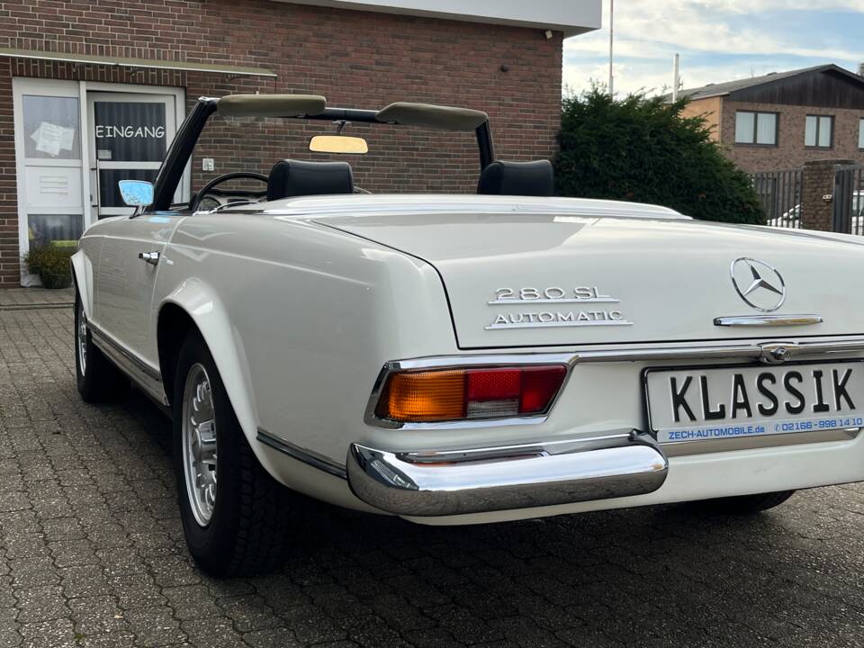Image 10/100 of Mercedes-Benz 280 SL (1970)