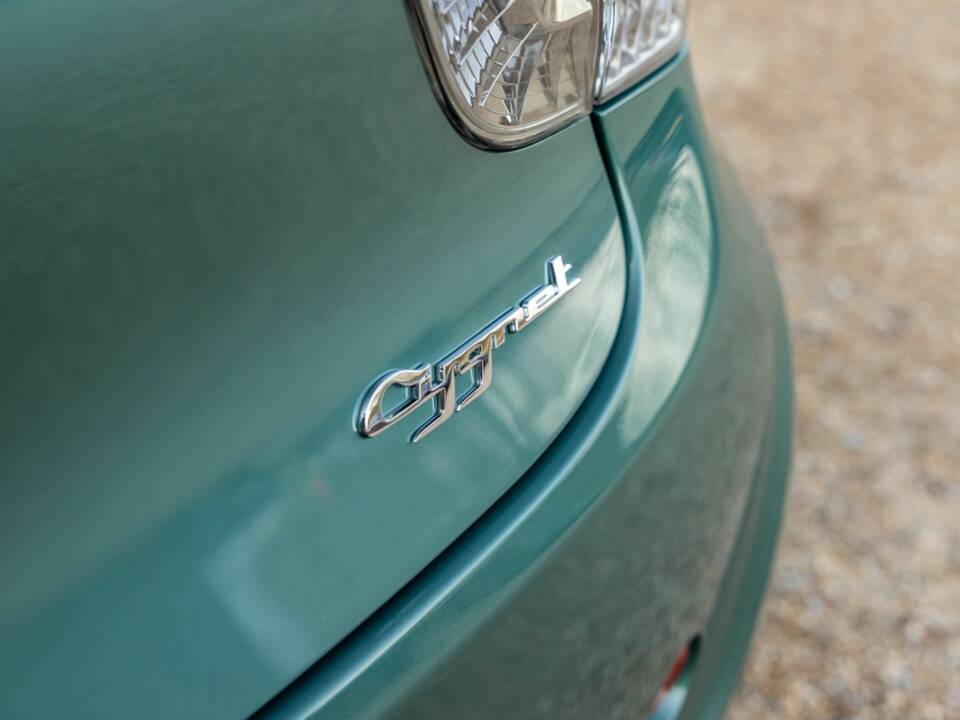Image 23/50 of Aston Martin Cygnet (2013)