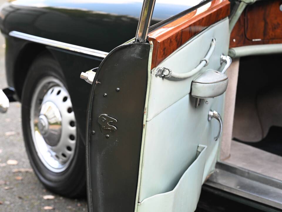 Bild 46/50 von Bristol 406 (1960)