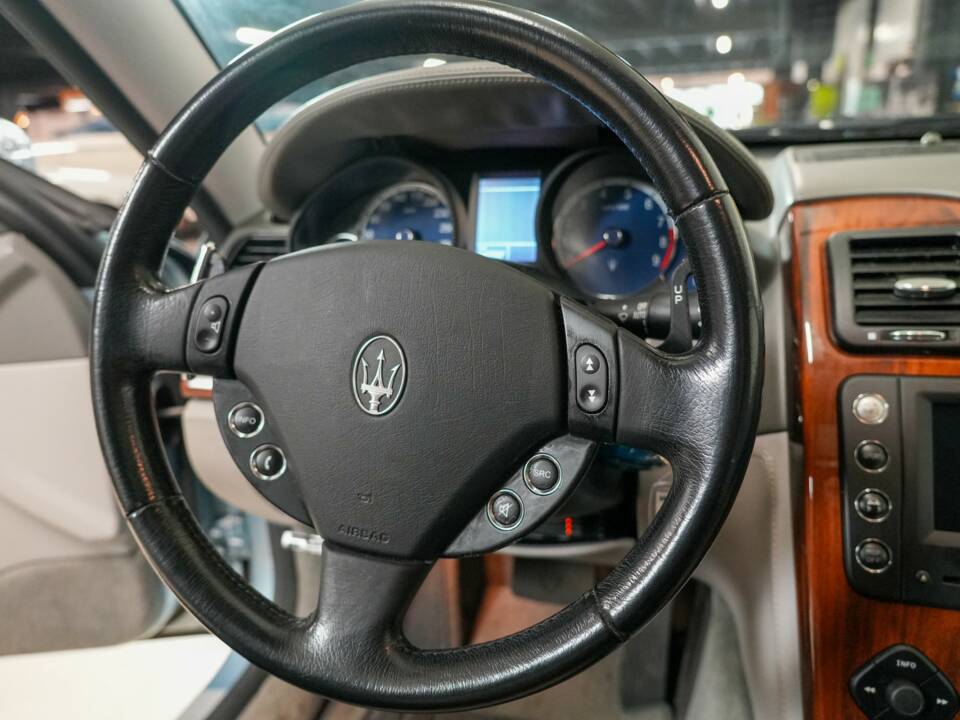 Bild 32/38 von Maserati Quattroporte 4.2 (2005)