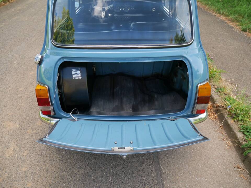 Bild 26/32 von Innocenti Mini Cooper 1300 (1973)