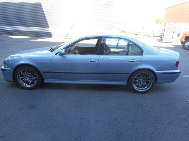 Image 7/20 of BMW M5 (1999)