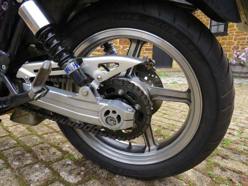 Image 35/39 of Kawasaki ZR 550 Zephyr (1991)