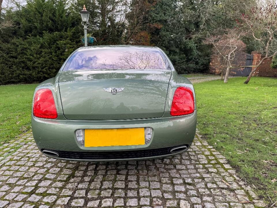 Image 14/28 of Bentley Continental Flying Spur (2007)
