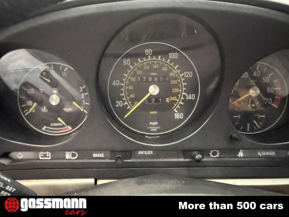 Bild 10/15 von Mercedes-Benz 380 SL (1985)