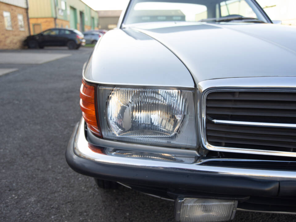 Imagen 35/39 de Mercedes-Benz 350 SLC (1972)