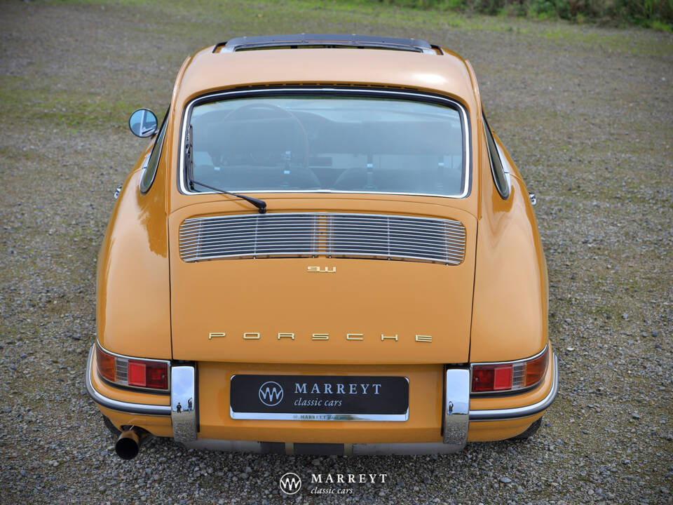 Image 38/46 of Porsche 911 2.0 (1968)