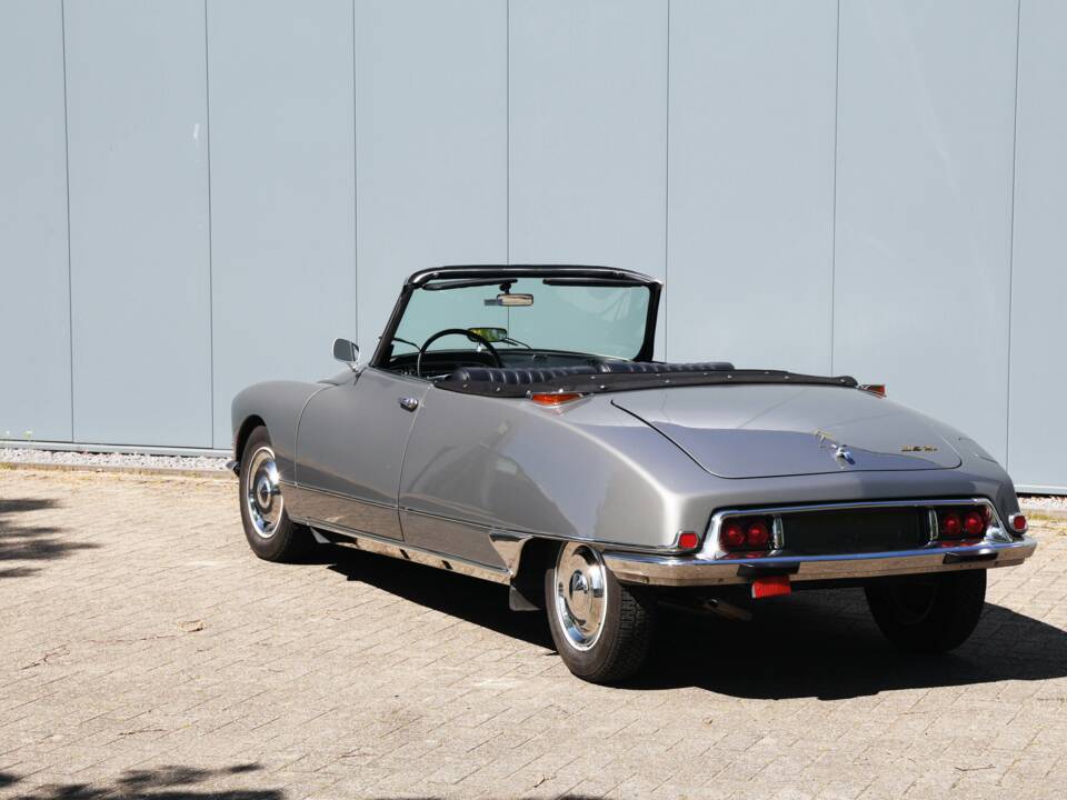 Bild 15/39 von Citroën DS 21 Chapron (1966)