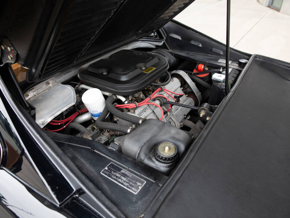 Image 3/38 of Ferrari 308 GTB (1977)