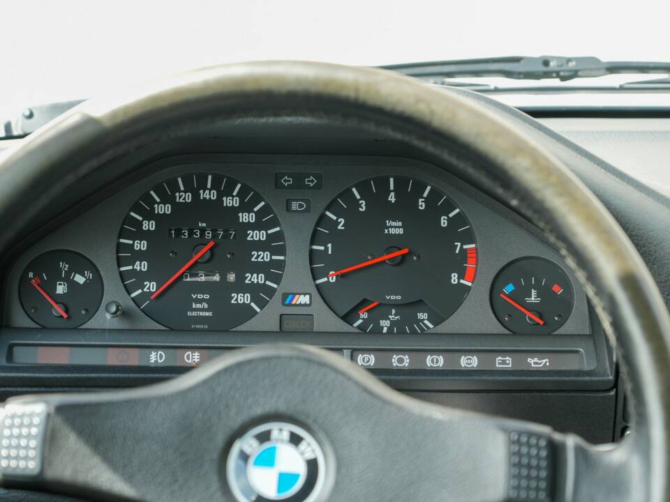 Image 12/34 de BMW M3 (1986)