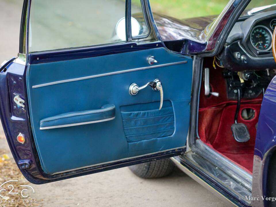 Image 5/63 of Maserati Mistral 4000 (1966)