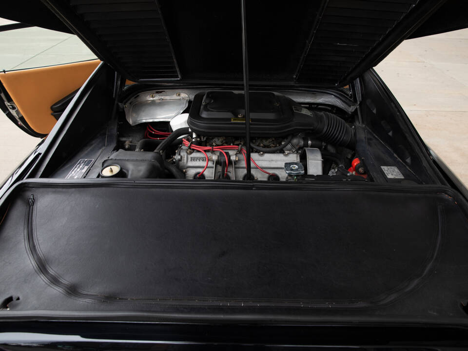 Image 20/38 of Ferrari 308 GTB (1977)