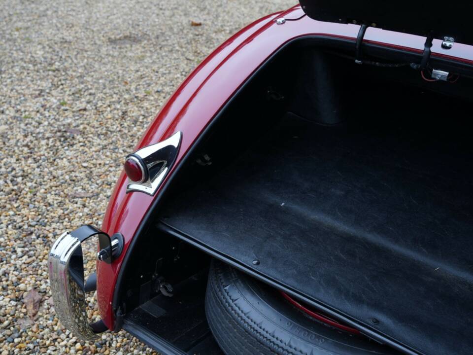 Bild 27/50 von Jaguar XK 120 OTS (Alu) (1949)