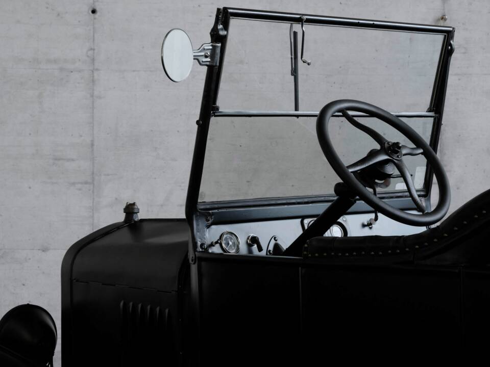 Bild 10/39 von Ford Model T Runabout (1924)