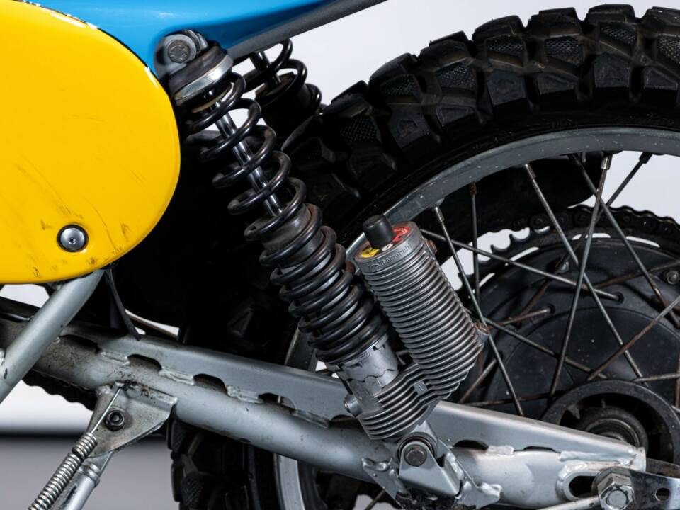 Imagen 25/50 de KTM DUMMY (1978)