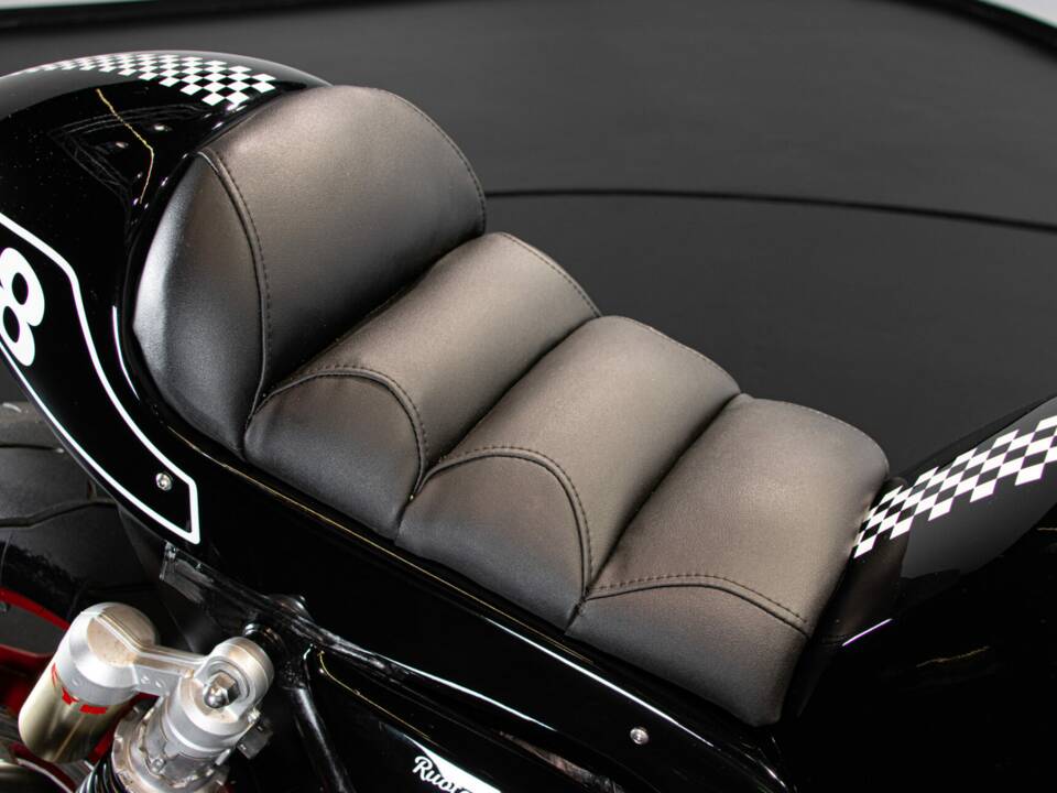 Bild 28/50 von Kawasaki DUMMY (2000)