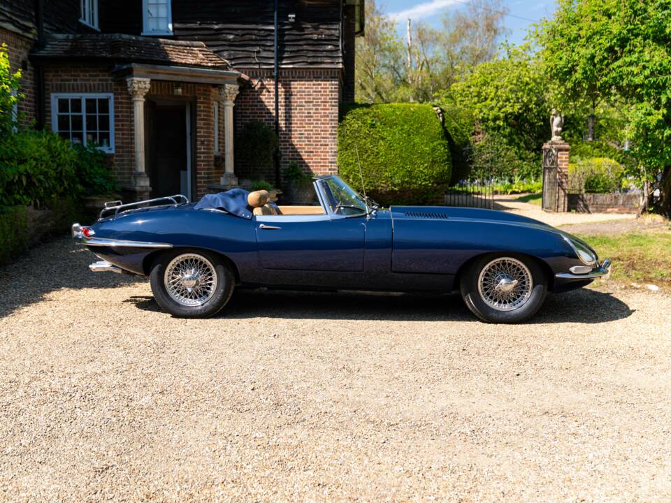 Bild 20/50 von Jaguar XK-E (1967)