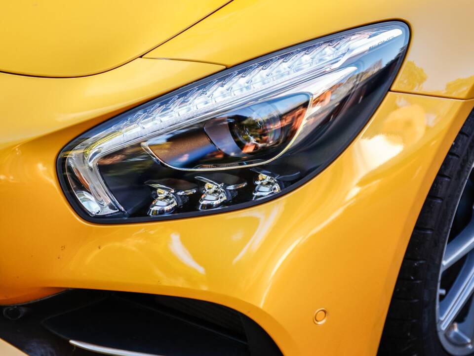 Bild 21/35 von Mercedes-AMG GT-S (1900)