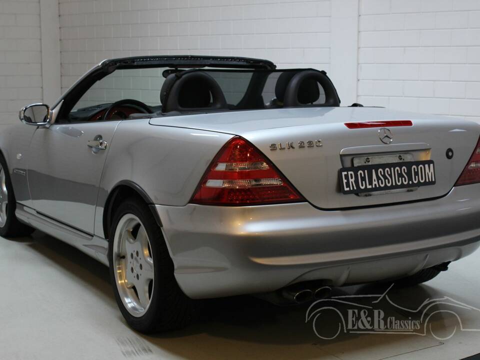 Image 4/5 of Mercedes-Benz SLK 230 Kompressor (1997)