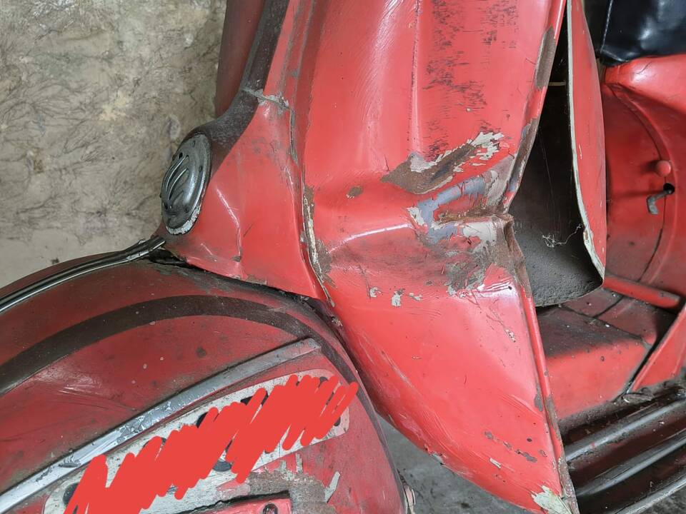Immagine 2/8 di Motovespa Vespa 125 SL (1967)