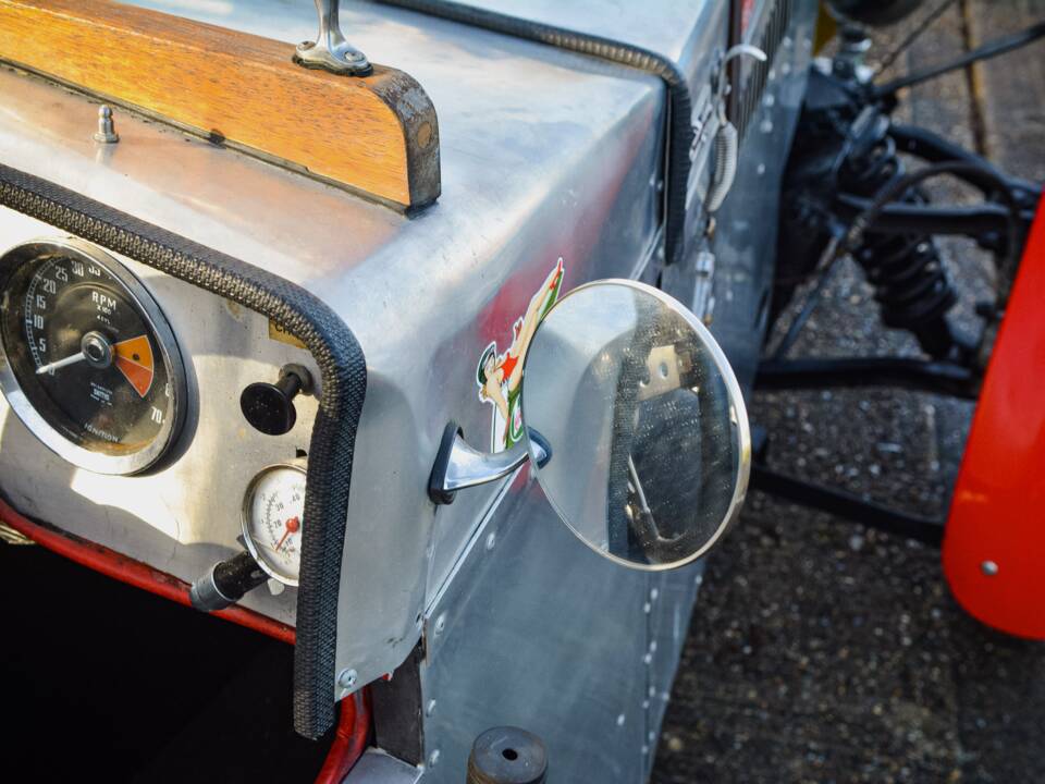 Bild 43/50 von Spartan Roadster (1975)