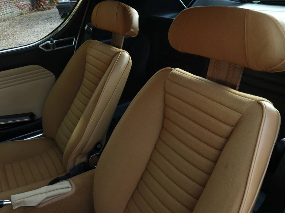 Image 26/50 of Alfa Romeo Montreal (1973)