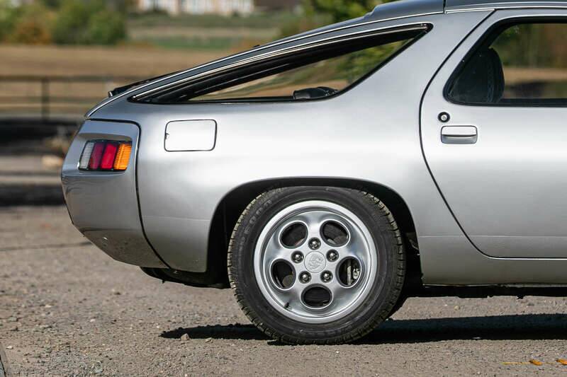 Bild 17/31 von Porsche 928 (1979)