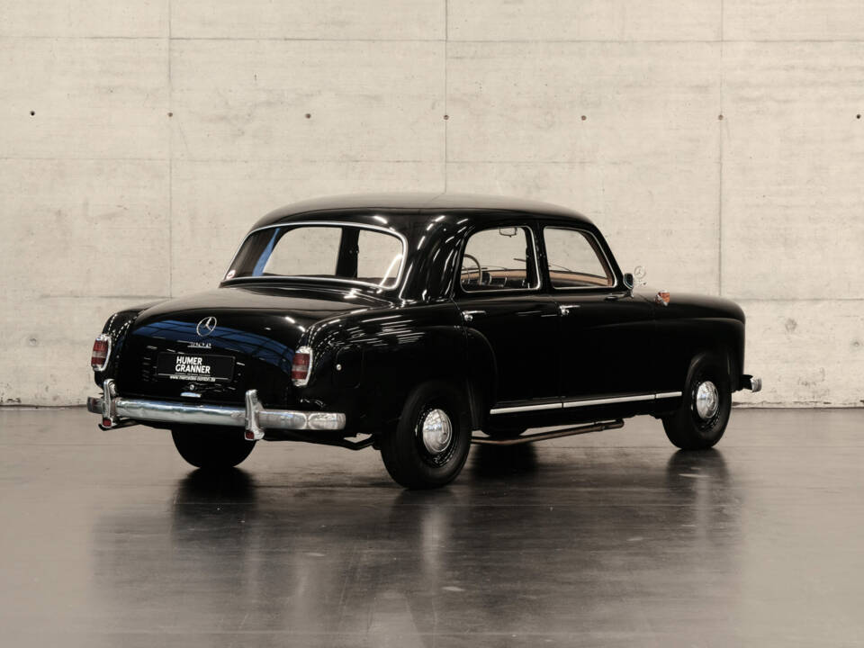 Image 4/21 de Mercedes-Benz 180 D (1957)