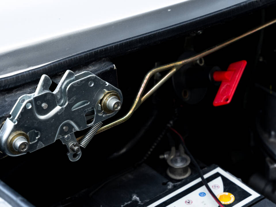 Image 65/69 of Ferrari 365 GT 2+2 (1969)