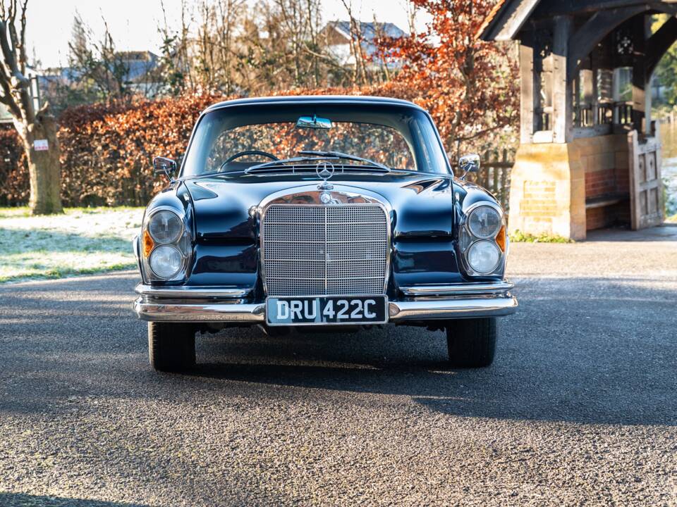 Afbeelding 31/45 van Mercedes-Benz 300 SE (1965)